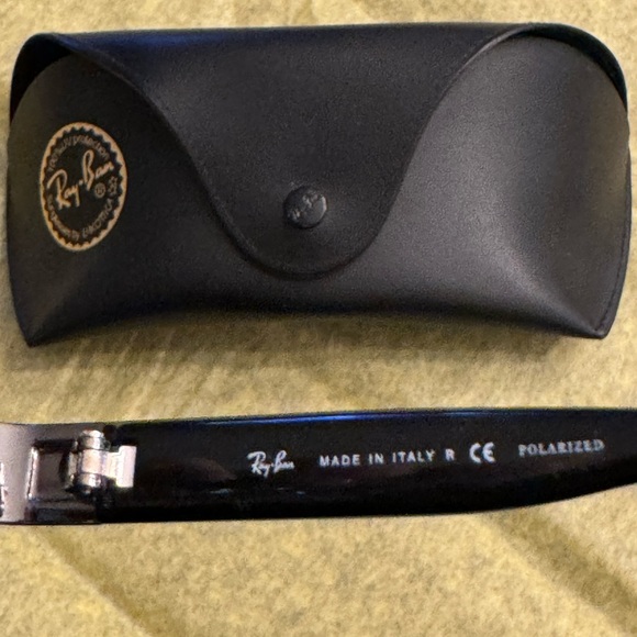 Ray-Ban sunglasses - Picture 4 of 4